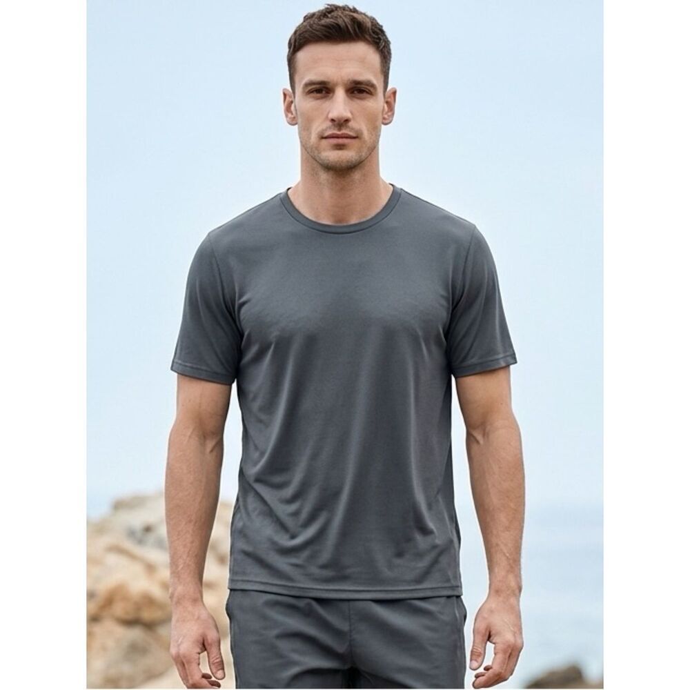 NWOT Goodthreads Men’s double Stitch Short Sleeve. Black Tee Shirt - Size XL